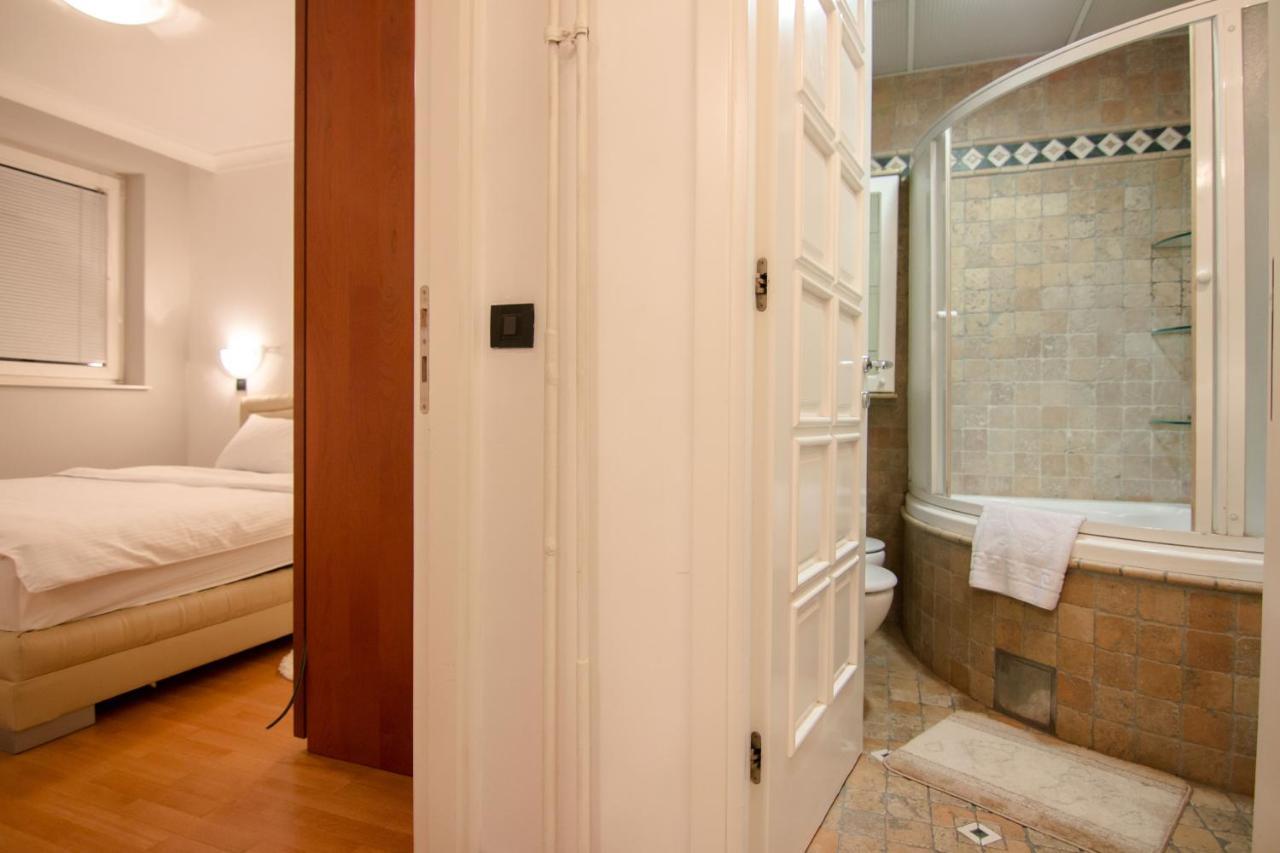 Apartment Novak Belgrade Luaran gambar